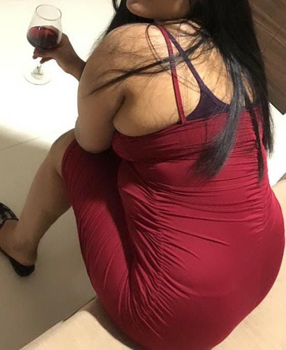 hot call girls in Kanpur